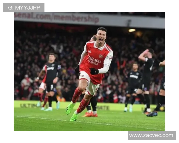 马丁内利的崛起之路：从青涩小将到足球巨星的华丽转身